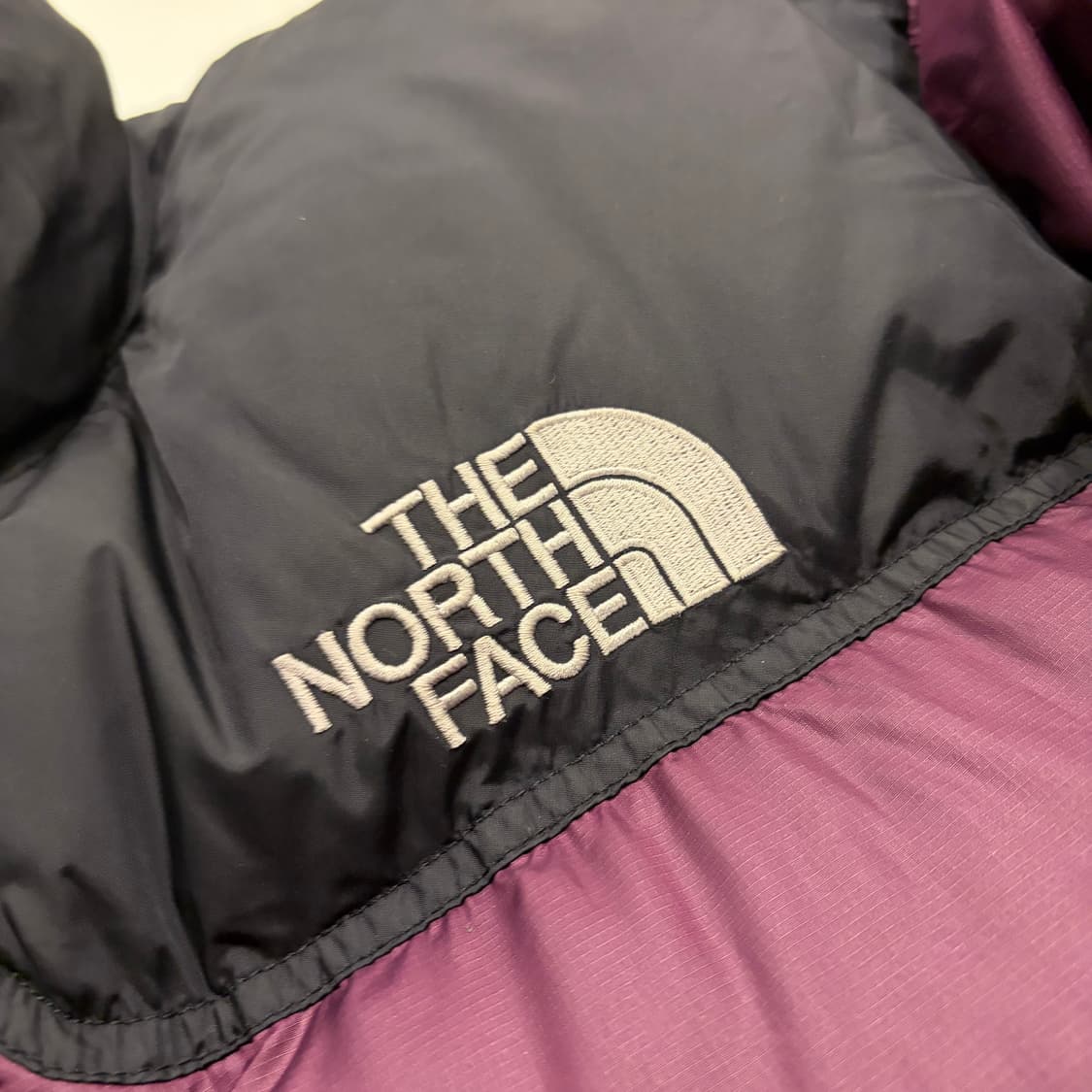[95] 노스페이스 700 다운 눕시 퍼플 패딩 B494 상품이미지4
