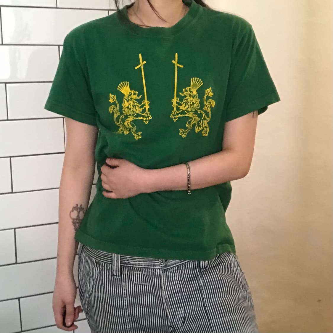 빈티지 엠블럼 그래픽 티셔츠 상품이미지6