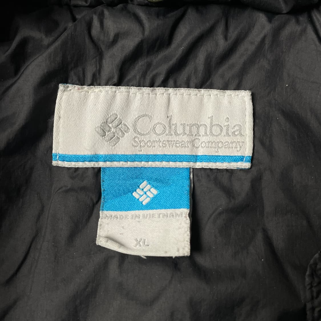 COLUMBIA 컬럼비아 빈티지 블랙 퀄팅 후드 경량패딩 A00580 상품이미지9