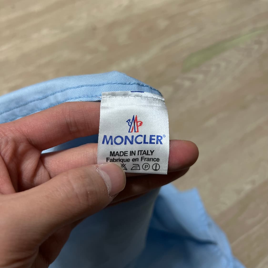 몽클레어 시그니처 와펜 버튼다운 옥스퍼드 셔츠 [스카이블루] L/100 상품이미지6