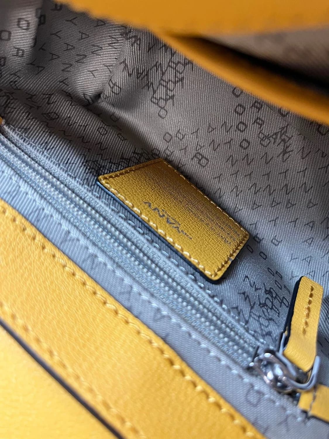 오야니(Oryany) 벤틀리 크로스 바디백 A1659 상품이미지6