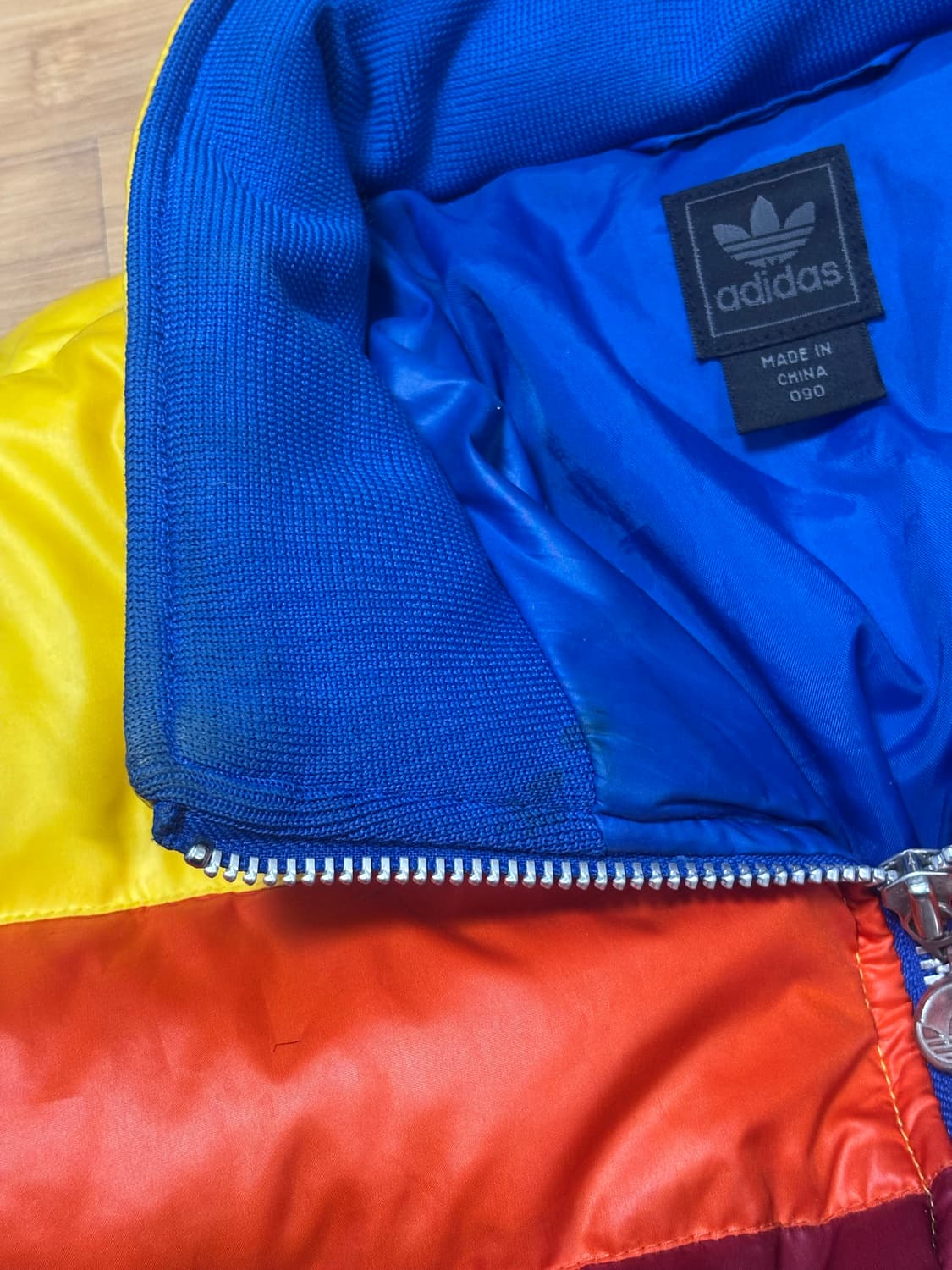 [착샷O] 아디다스 컬러블록 덕다운 오리털 패딩 상품이미지7