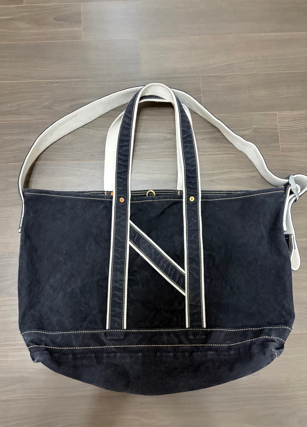 나이스네스 레쉬 Niceness lesh 토트백 블랙 상품이미지1