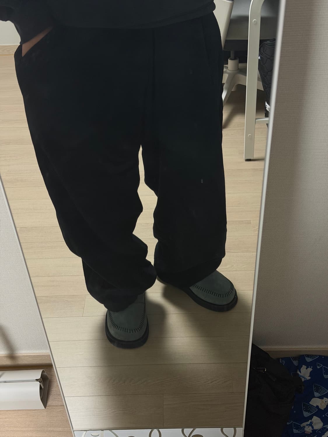 로맨틱무브 크로코 윈터슈즈 판매합니다. 상품이미지2