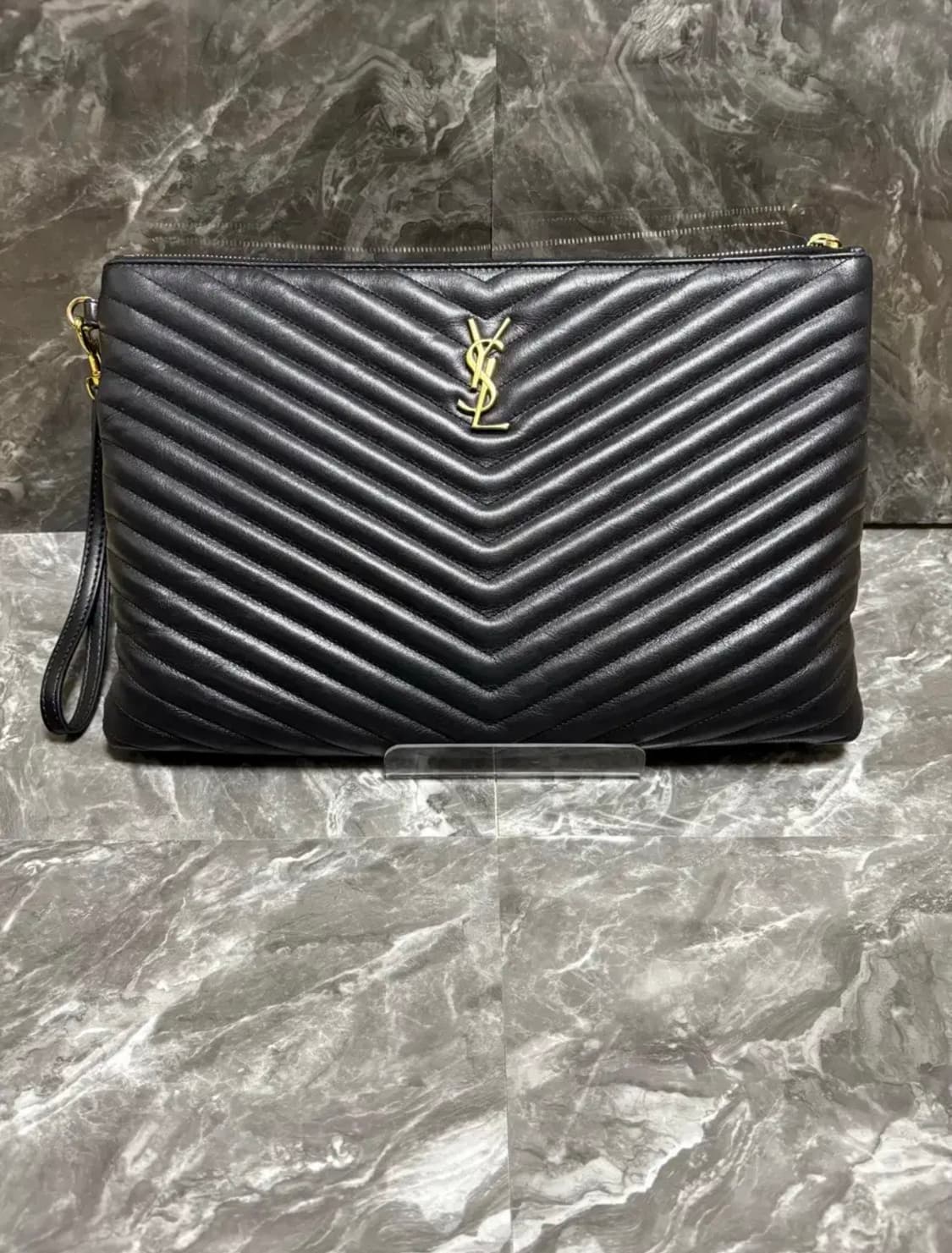 입생로랑 마틀라세 금장 라지 클러치백 상품이미지1