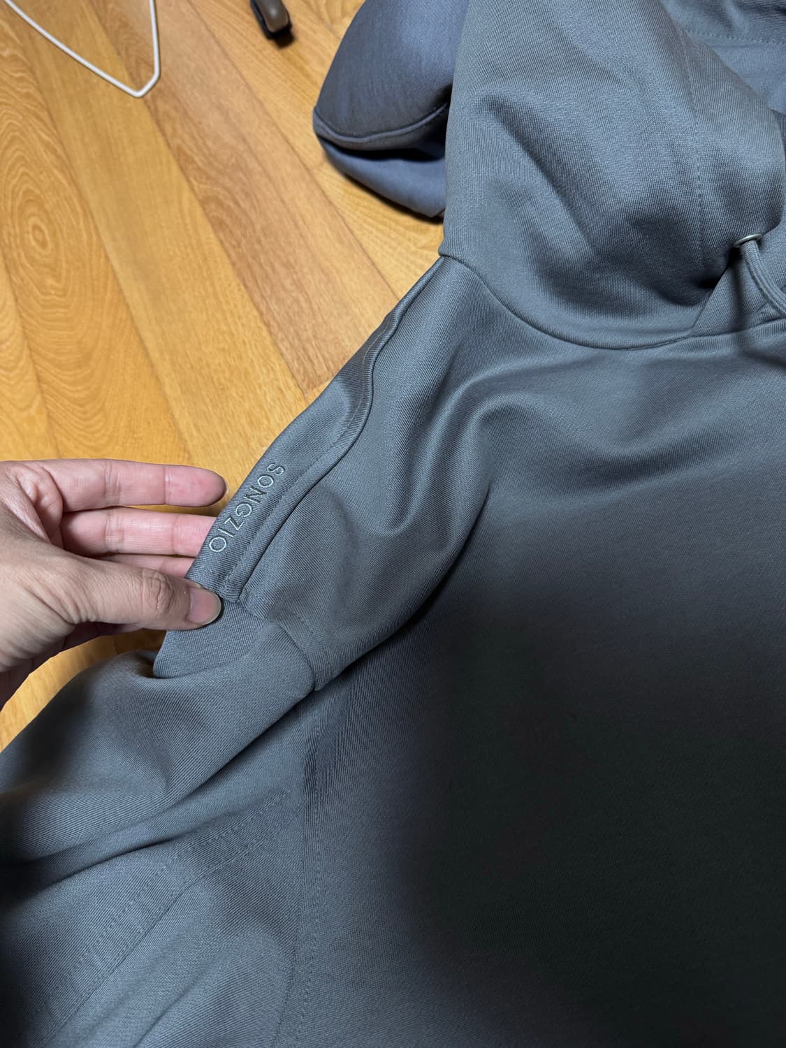 송지오옴므 셔링 후드 판매 상품이미지4