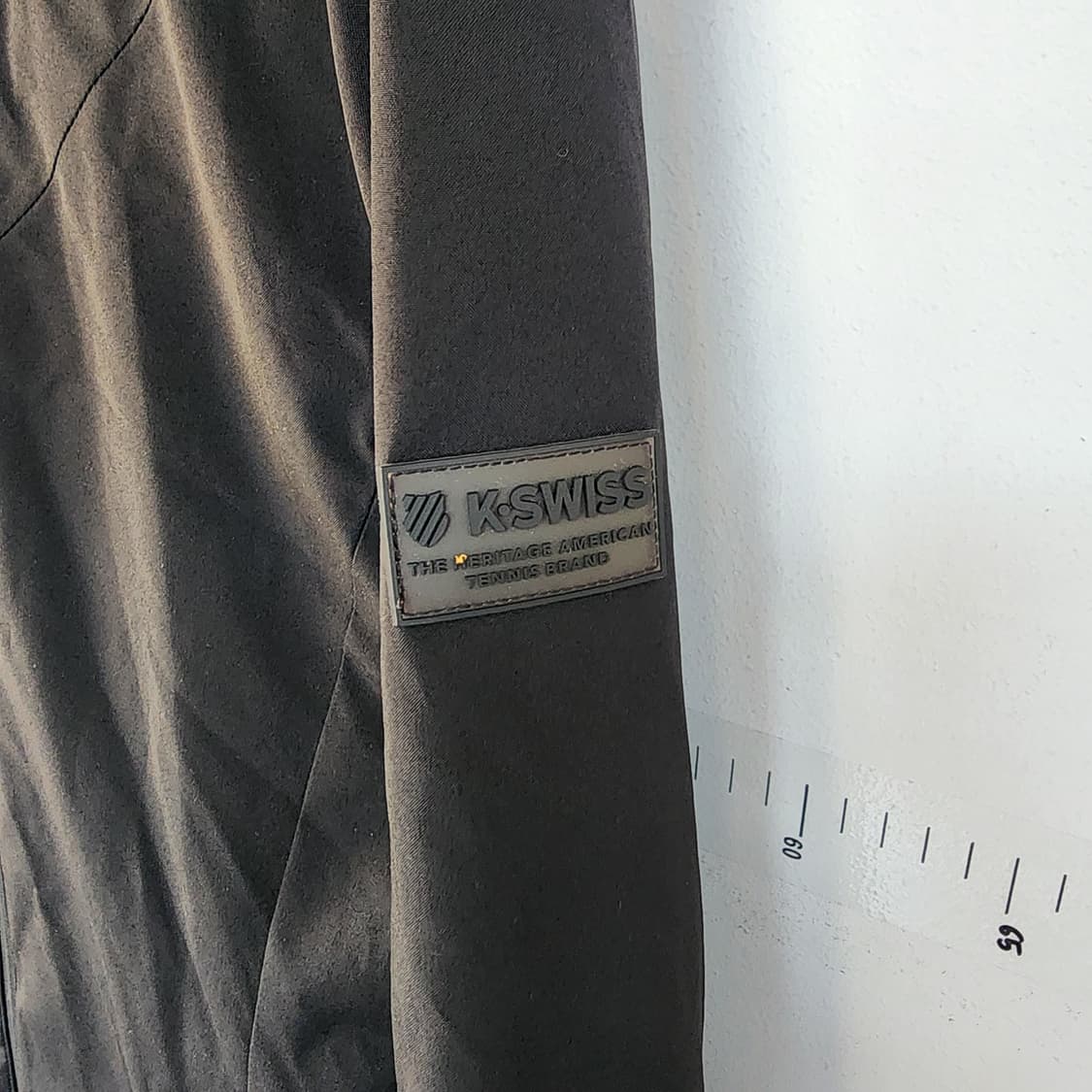 k스위스 블랙 후드 바람막이 점퍼 상품이미지3