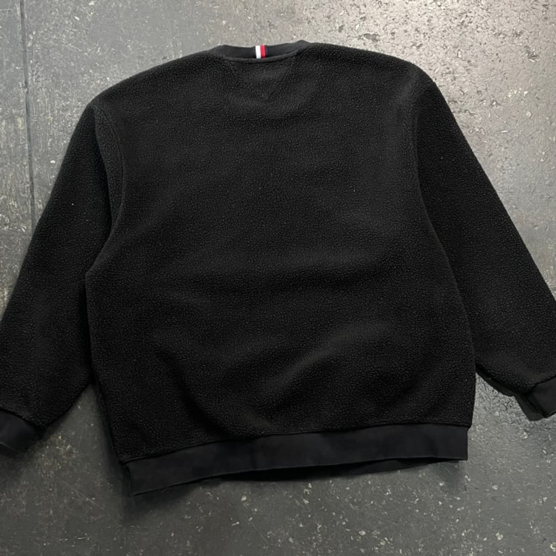 105 타미힐피거 후리스 맨투맨  상품이미지5