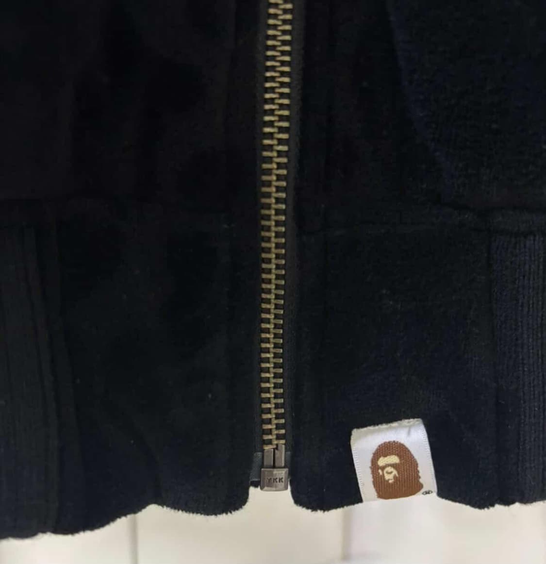 베이프 ABC 카모 벨루어 봄버 자켓 상품이미지6