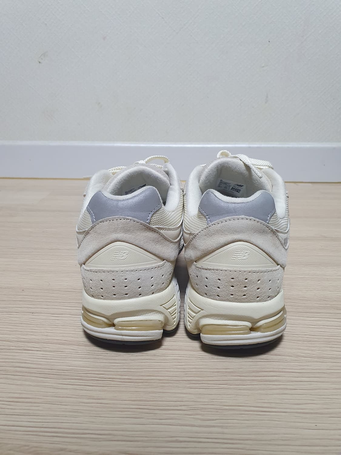 뉴발란스 2002R 베이지 운동화 275 상품이미지5