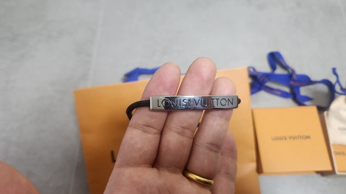 루이비통 팔찌 LV페이스 블랙 A급상품(짭아님) 상품이미지9