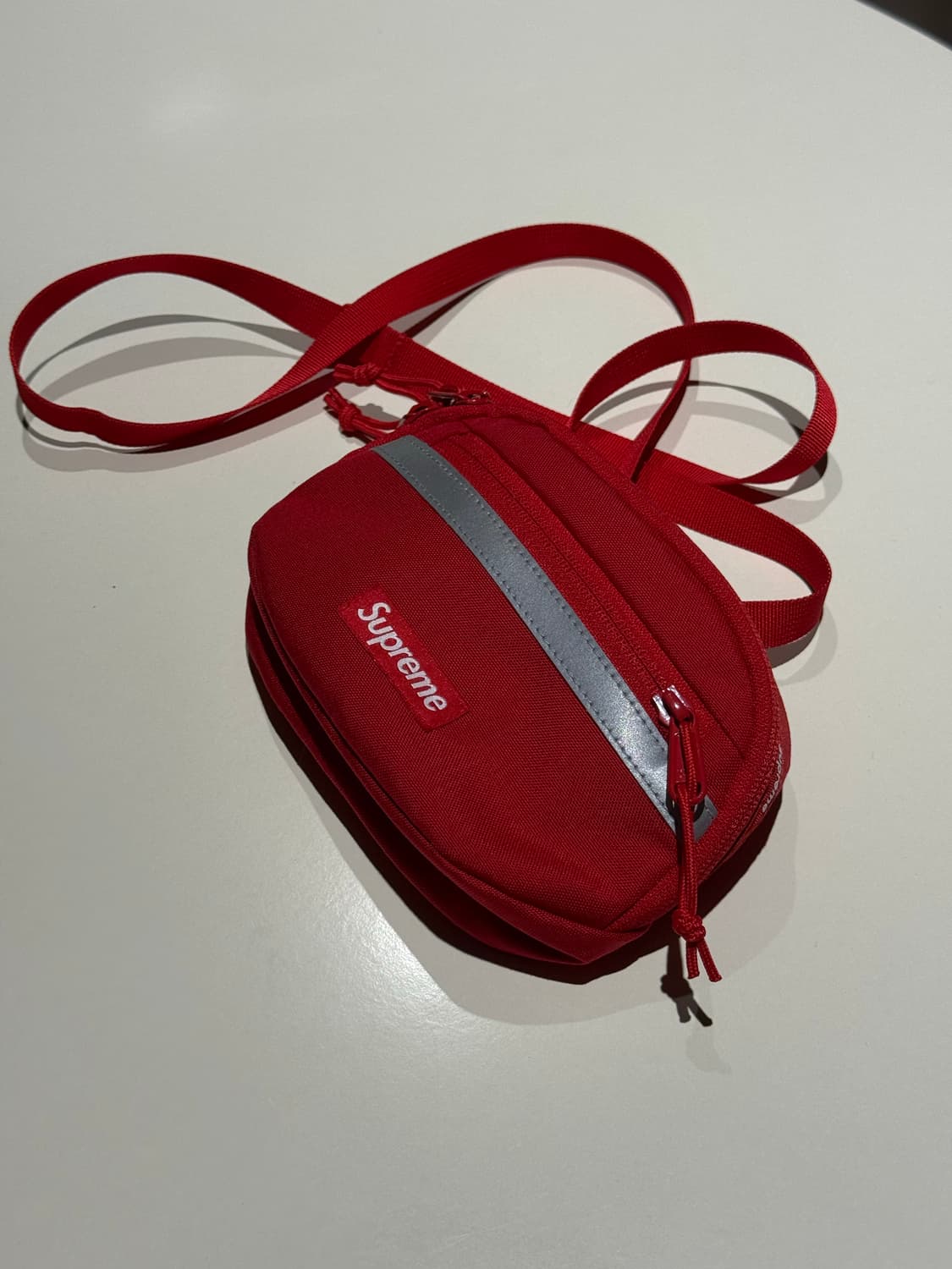 슈프림 미니 사이드백 크로스백 상품이미지4