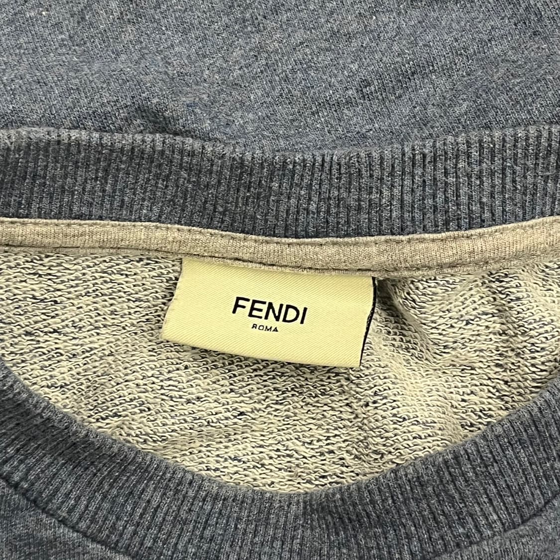 [정품] 펜디 키즈 플라워 프린팅 맨투맨 네이비 b16 상품이미지7