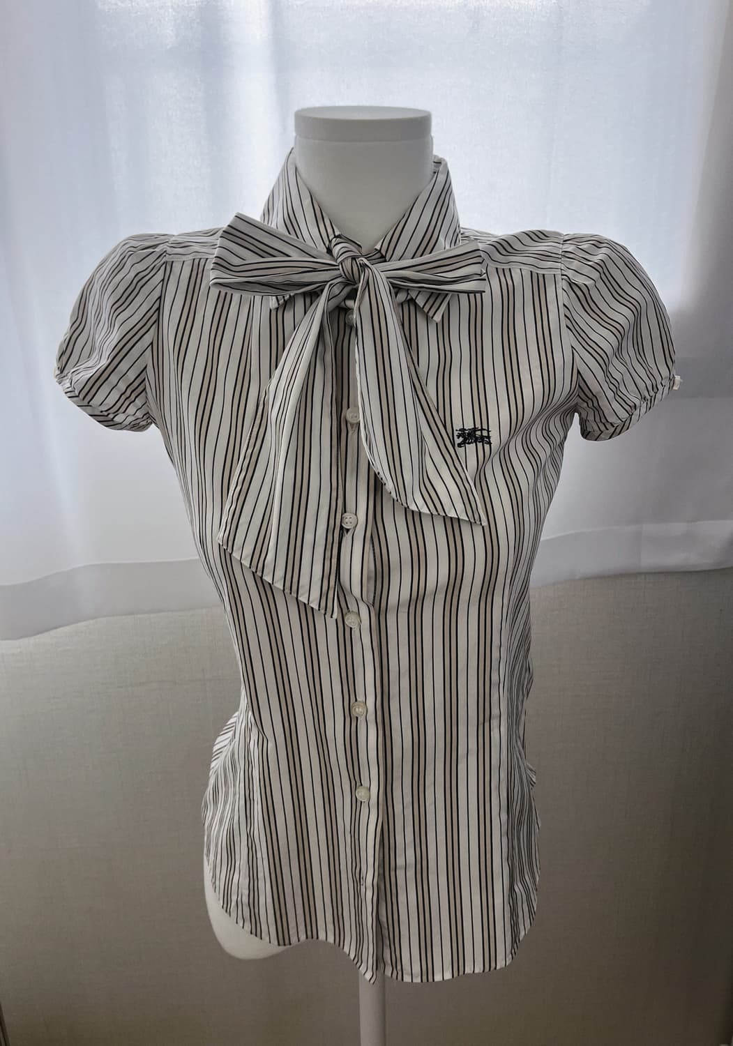 대대장!!) Burberry 블루라벨 라떼갸루 리본 블라우스 상품이미지2
