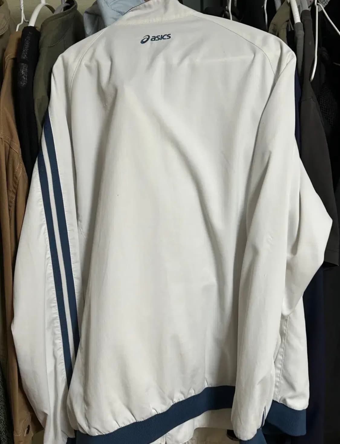 아식스 흰색 트랙탑 져지  상품이미지3