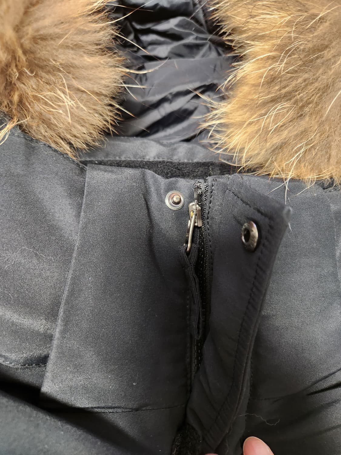 아이더 캐주얼 다운 패딩 자켓 사이즈100(L)

오염 하자없이 깨끗해요 상품이미지5