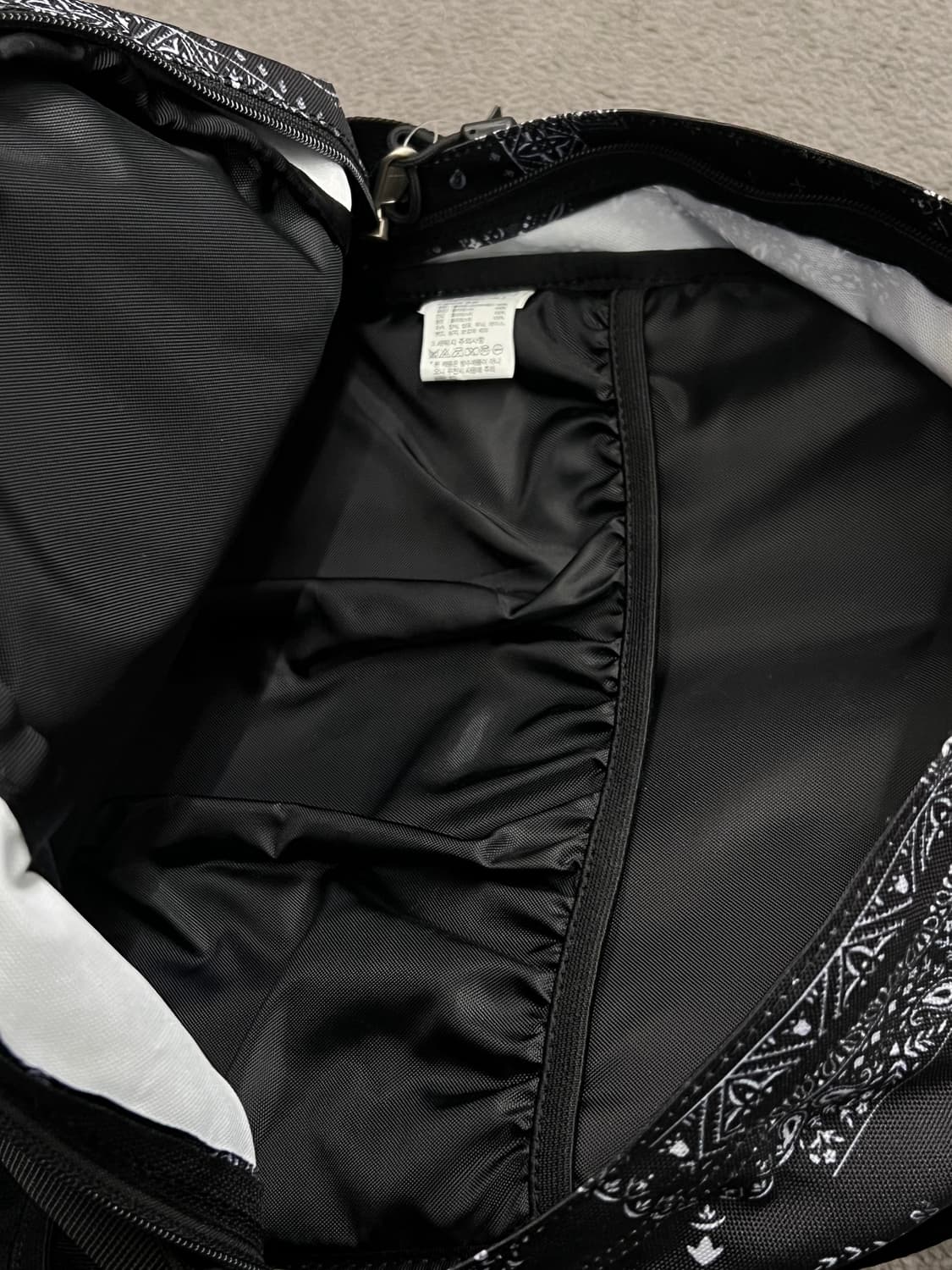 노스페이스 반다나 미니샷 새상품 처분  상품이미지3