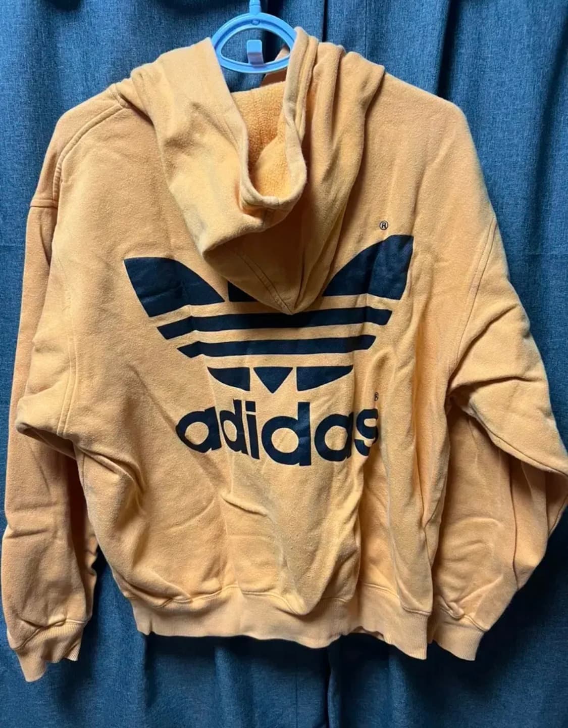 파이어드 아디다스 후드티 판매합니다 상품이미지2