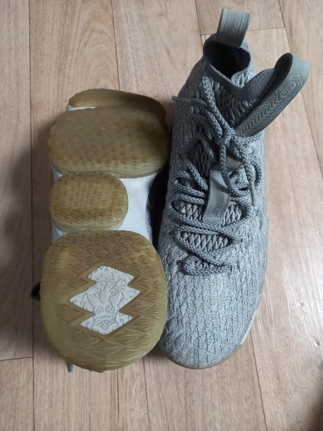 나이키 르브론 농구화     275 상품이미지5