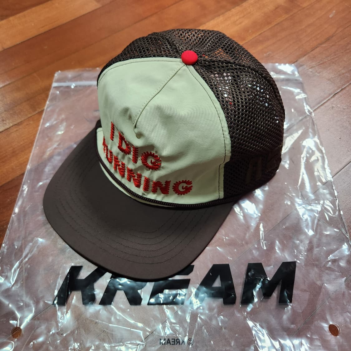 알렉스조노 아이 디그 러닝 트러커 햇 OG 브라운 상품이미지1