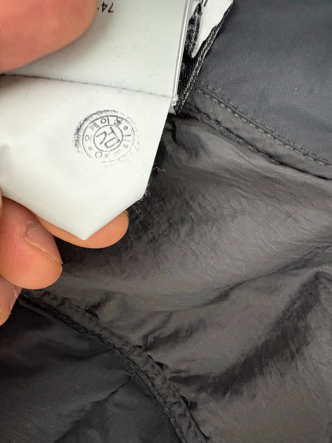 스톤아일랜드 경량패딩 M 상품이미지4