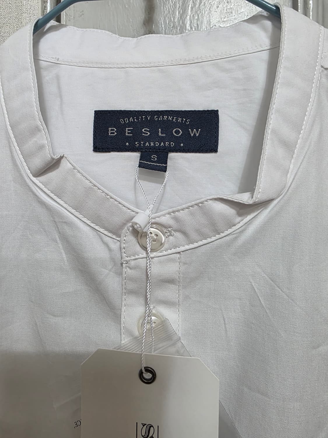 [새제품] 비슬로우 헨리넥 셔츠 S 상품이미지2