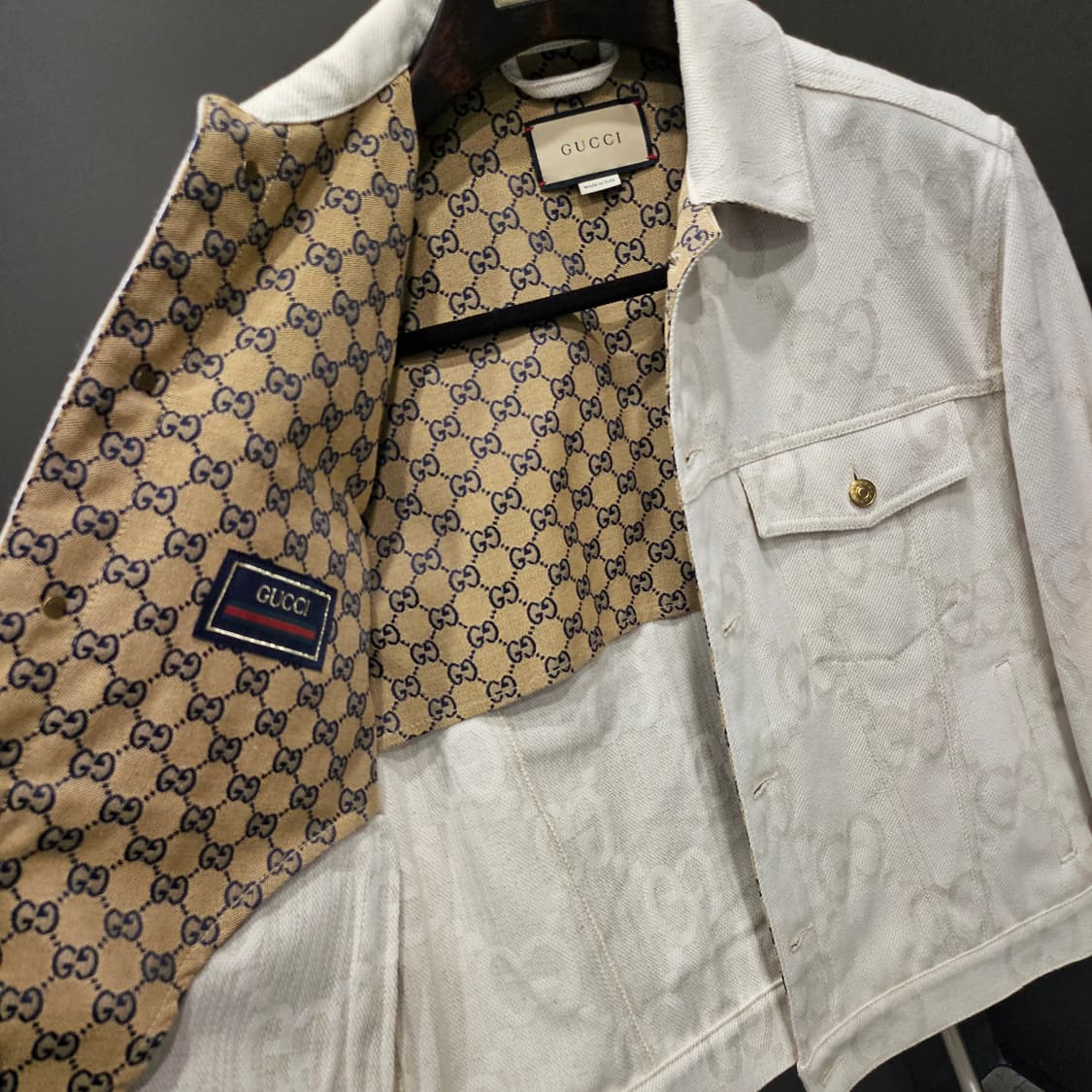 구찌 GG로고 자카드 맥시 데님자켓 상품이미지7