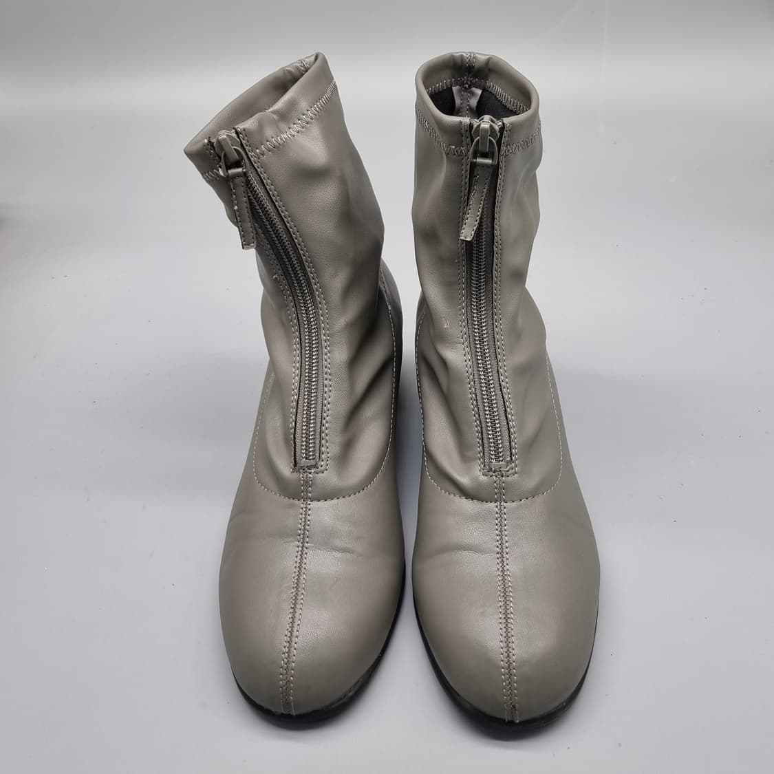 캠퍼 여성앵클부츠 240 굽6 상품이미지2