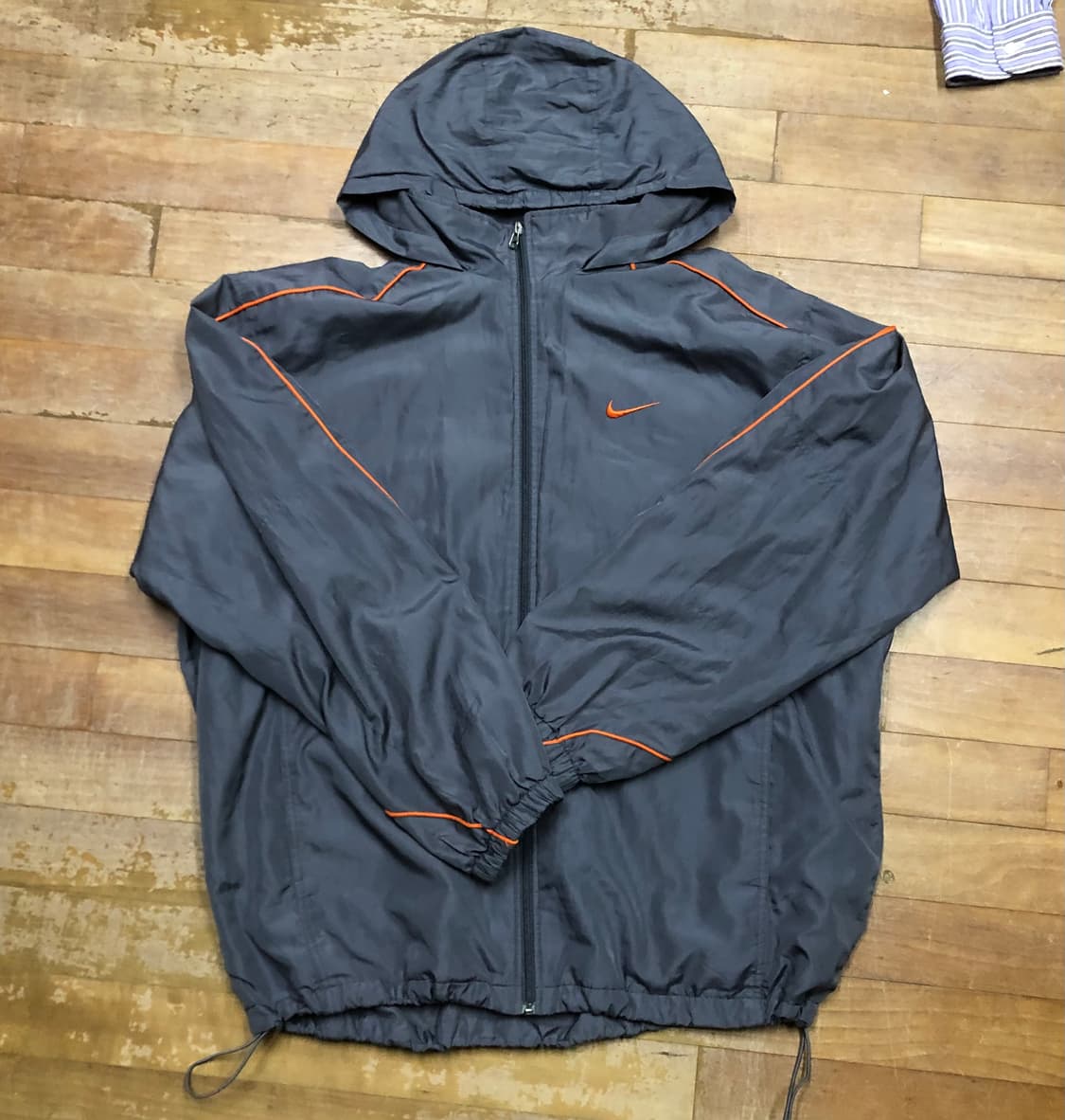 00s 나이키 바람막이 상품이미지1