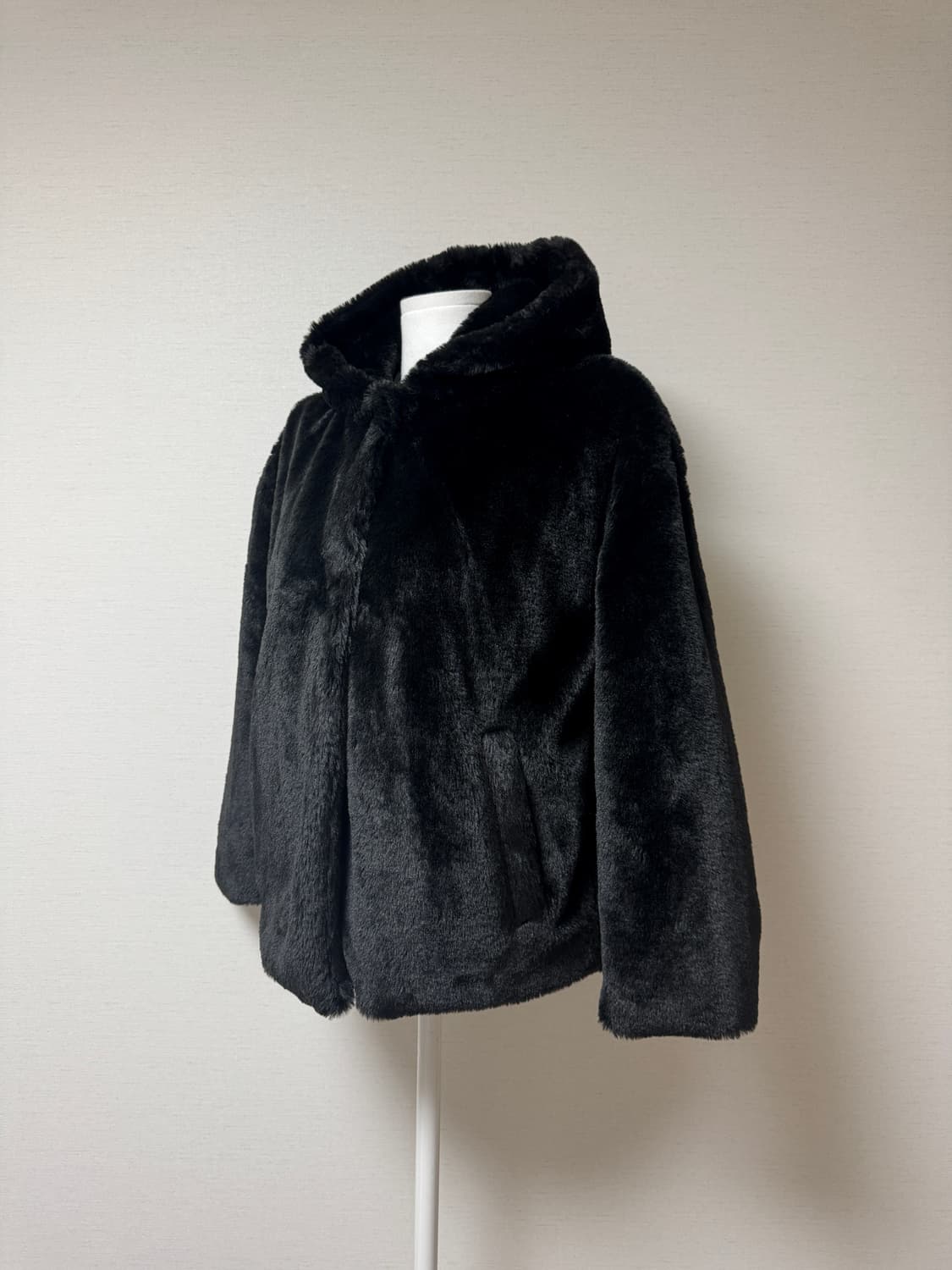 자라) 블랙 후드 퍼 자켓 상품이미지2