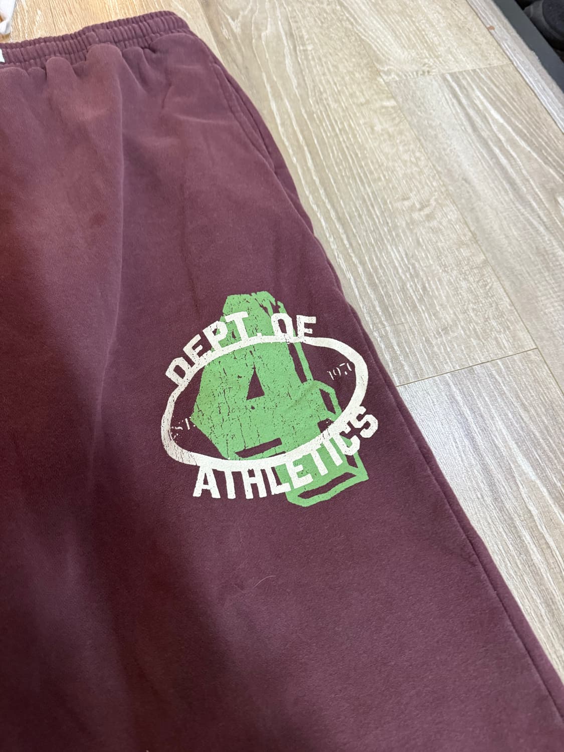 Urban outfitters 조거팬츠 상품이미지2