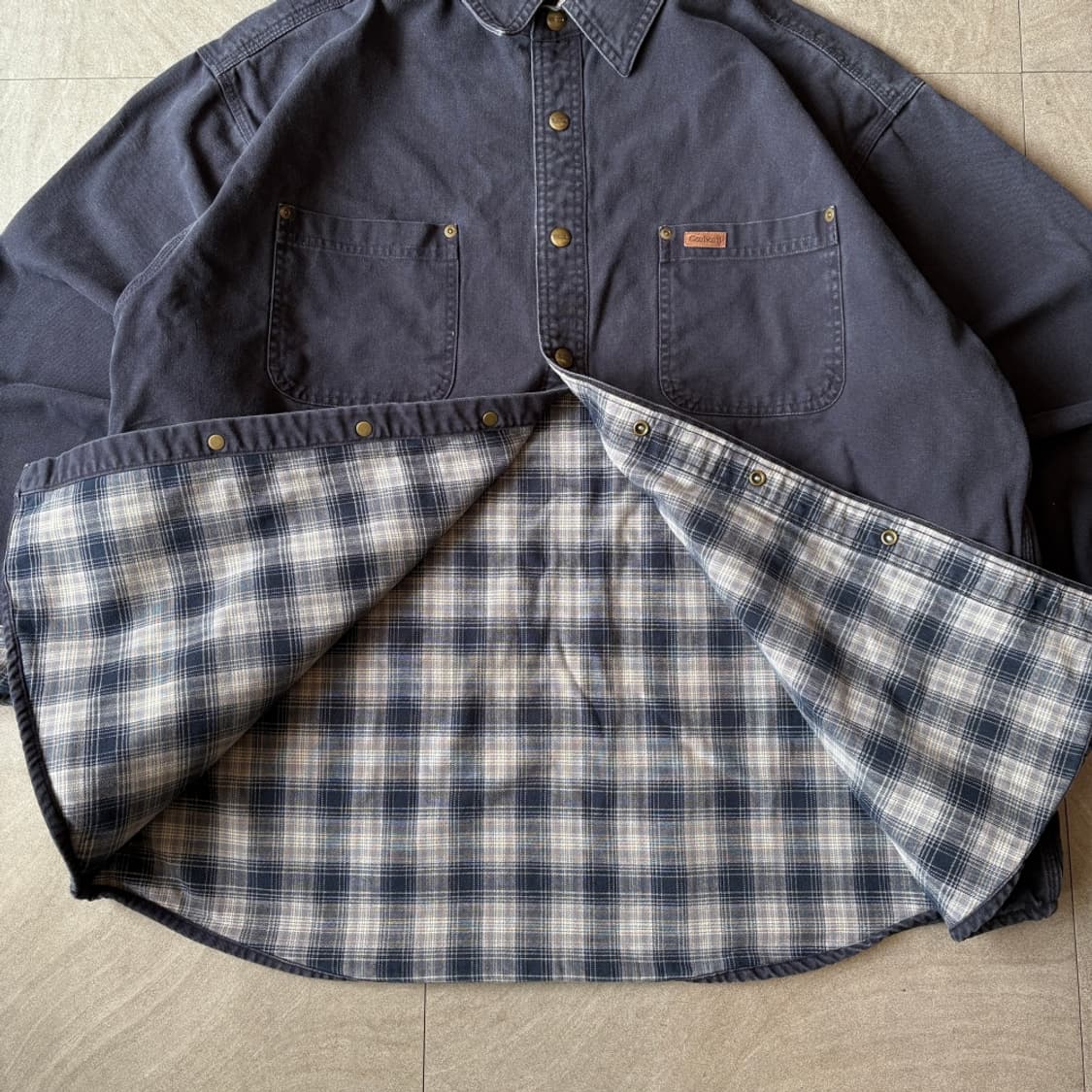 칼하트 정품 네이비 라이닝 체크 워크 셔츠 상품이미지5