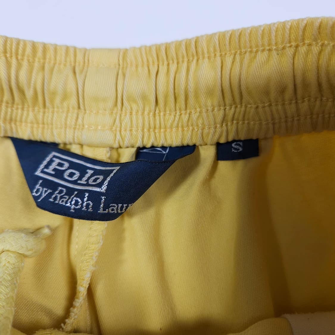 폴로 랄프로렌 연노랑 반바지 상품이미지5