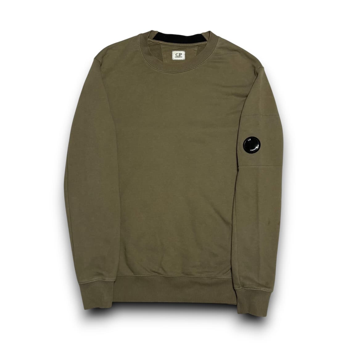 C.P. Company 딥그린 렌즈 맨투맨 상품이미지1