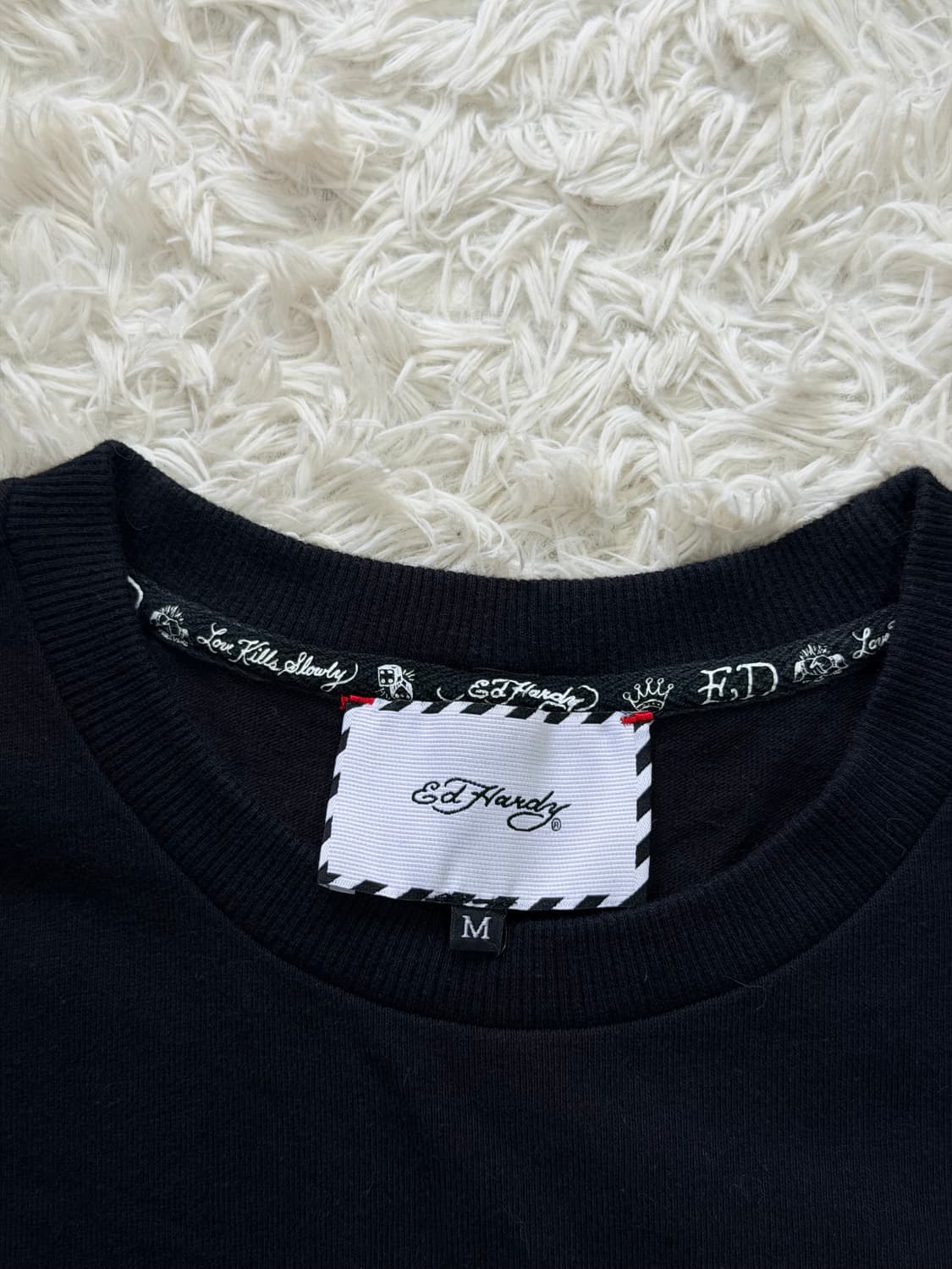 에드하디(Ed Hardy) 골드 타이거 프린팅 블랙 티셔츠 상품이미지3