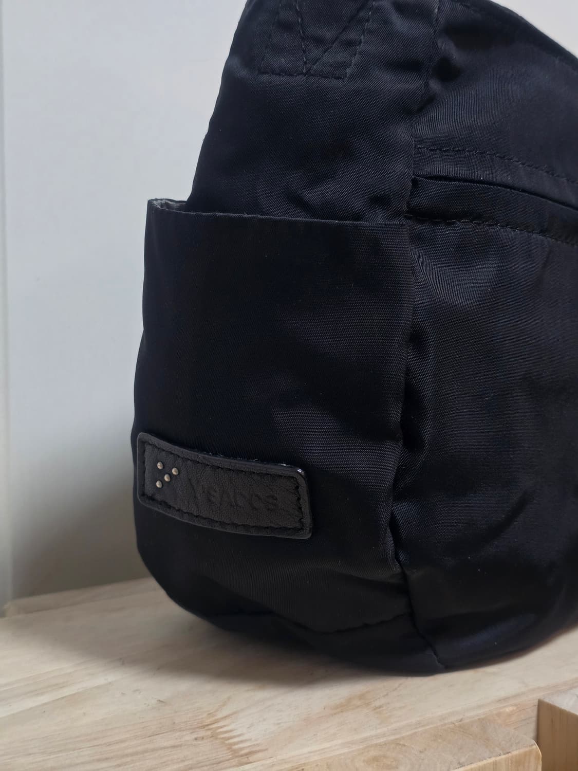 Y'saccs 요지야마모토 나일론 가죽 콤비 크로스백 상품이미지3