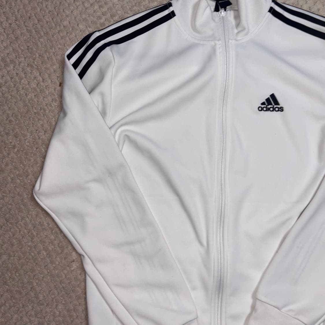 아디다스 3S 레귤러 핏 더블 니트  (크림 최근거래가 390,000 상품이미지7