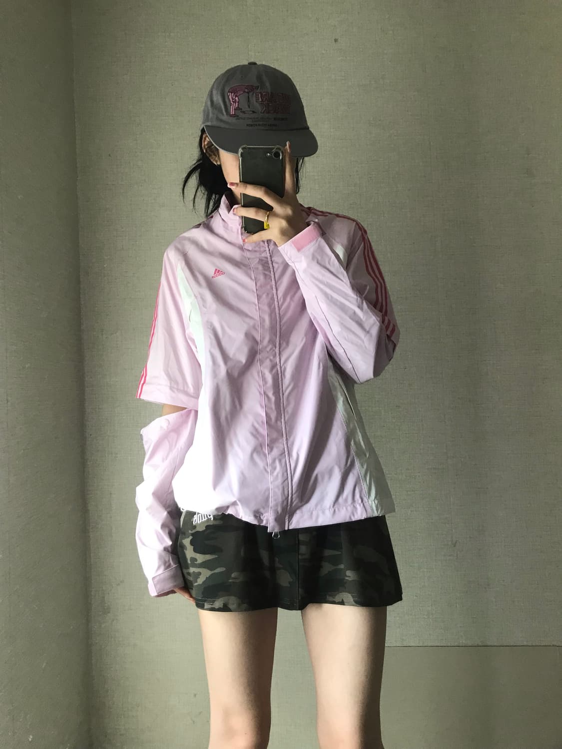 아디다스 핑크 투웨이 절개 바람막이 상품이미지1
