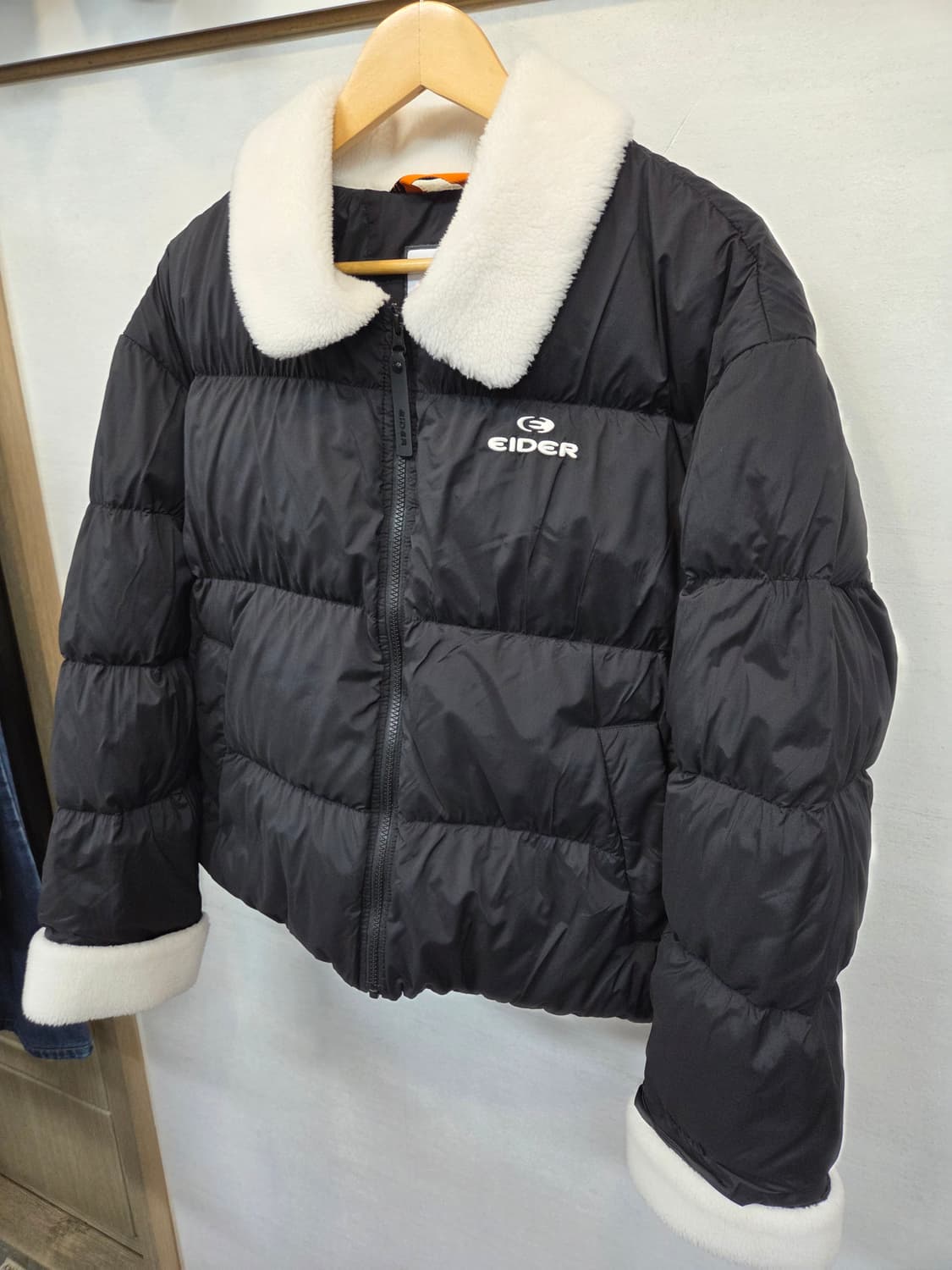 아이더 플라워 무스 다운 패딩자켓 xl 상품이미지5