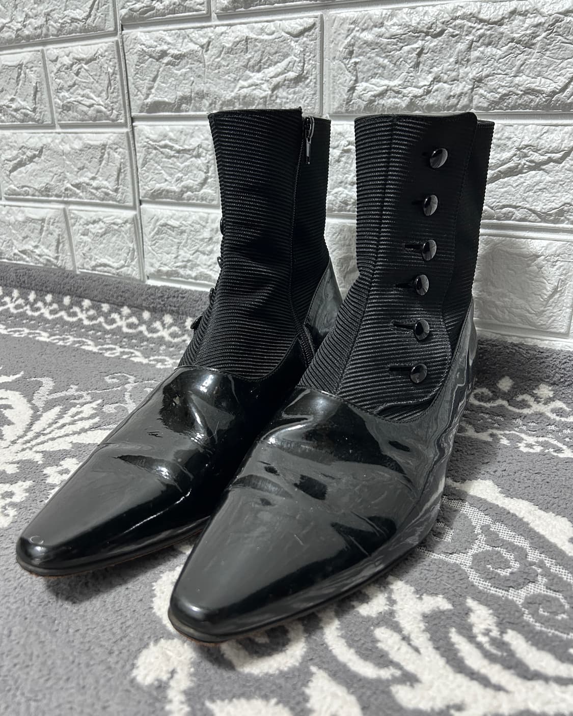 Vero Cuoio 페이던트 엘라스틱 버튼 앵클 부츠 상품이미지2