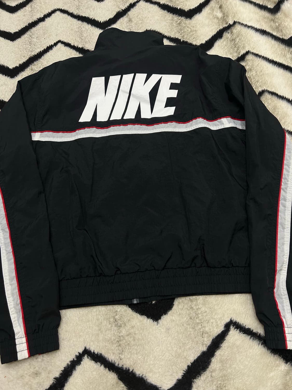 [L]나이키 스로우백 우븐 바람막이 상품이미지4