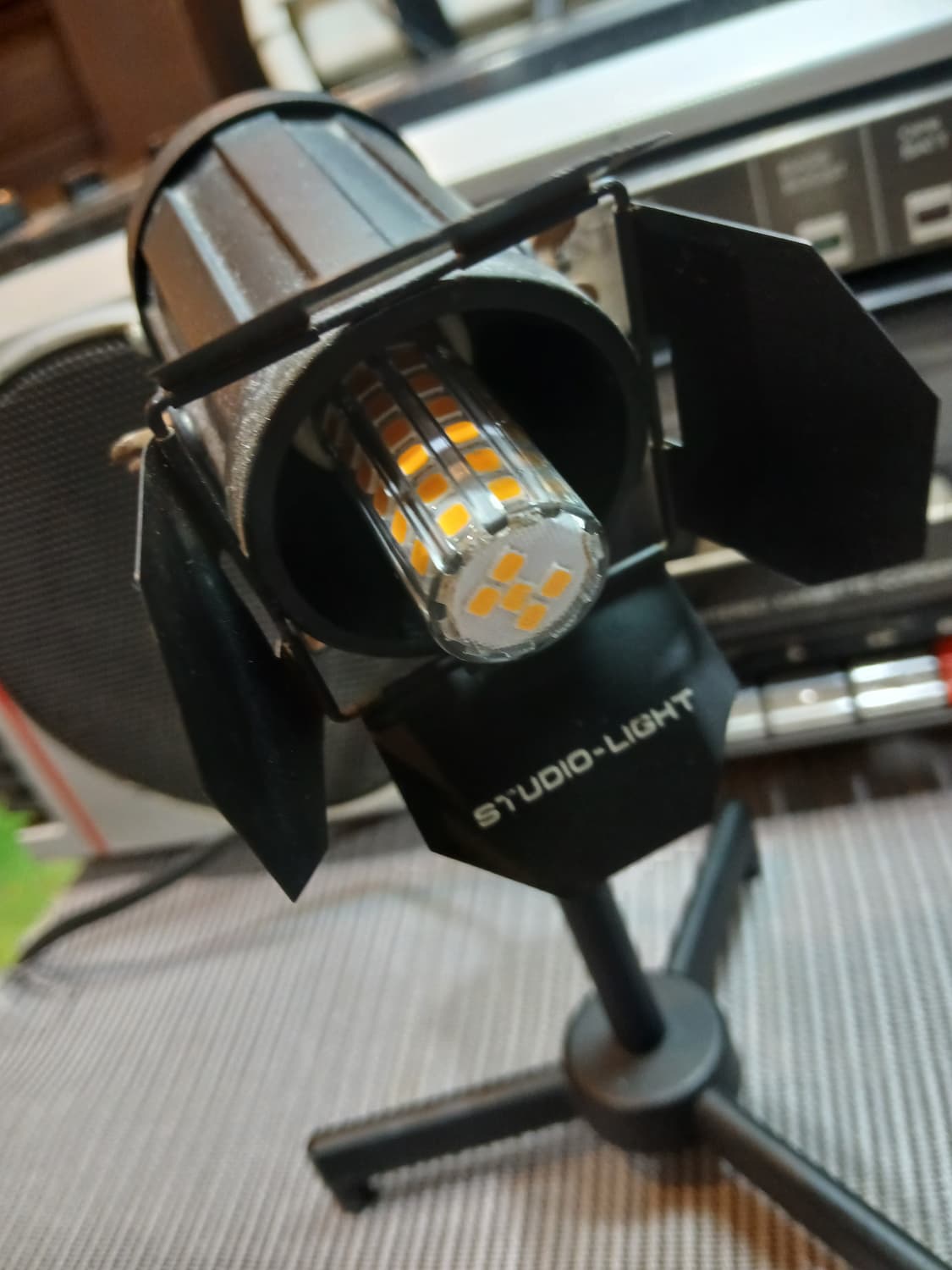 빈티지 미니 스포트라이트 탁상조명 상품이미지3