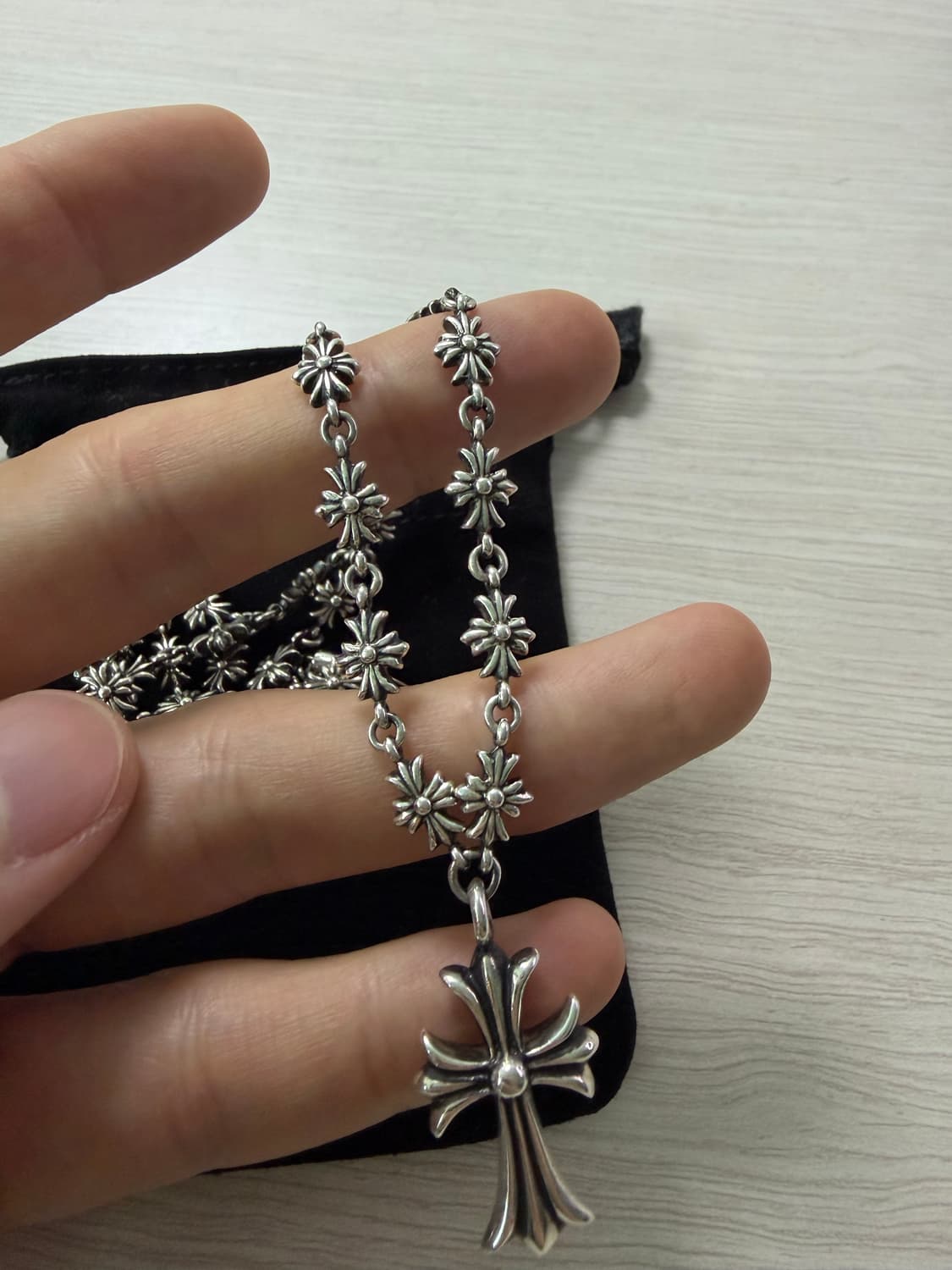 크롬하츠 타이니 팻 크로스 w 타이니 e ch 플러스 목걸이 20인치 상품이미지5