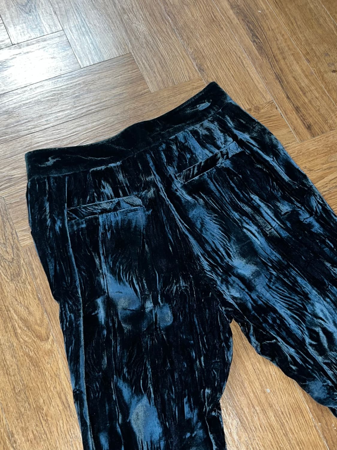 앤더슨벨 에리카 크링클 벨벳 팬츠 상품이미지6