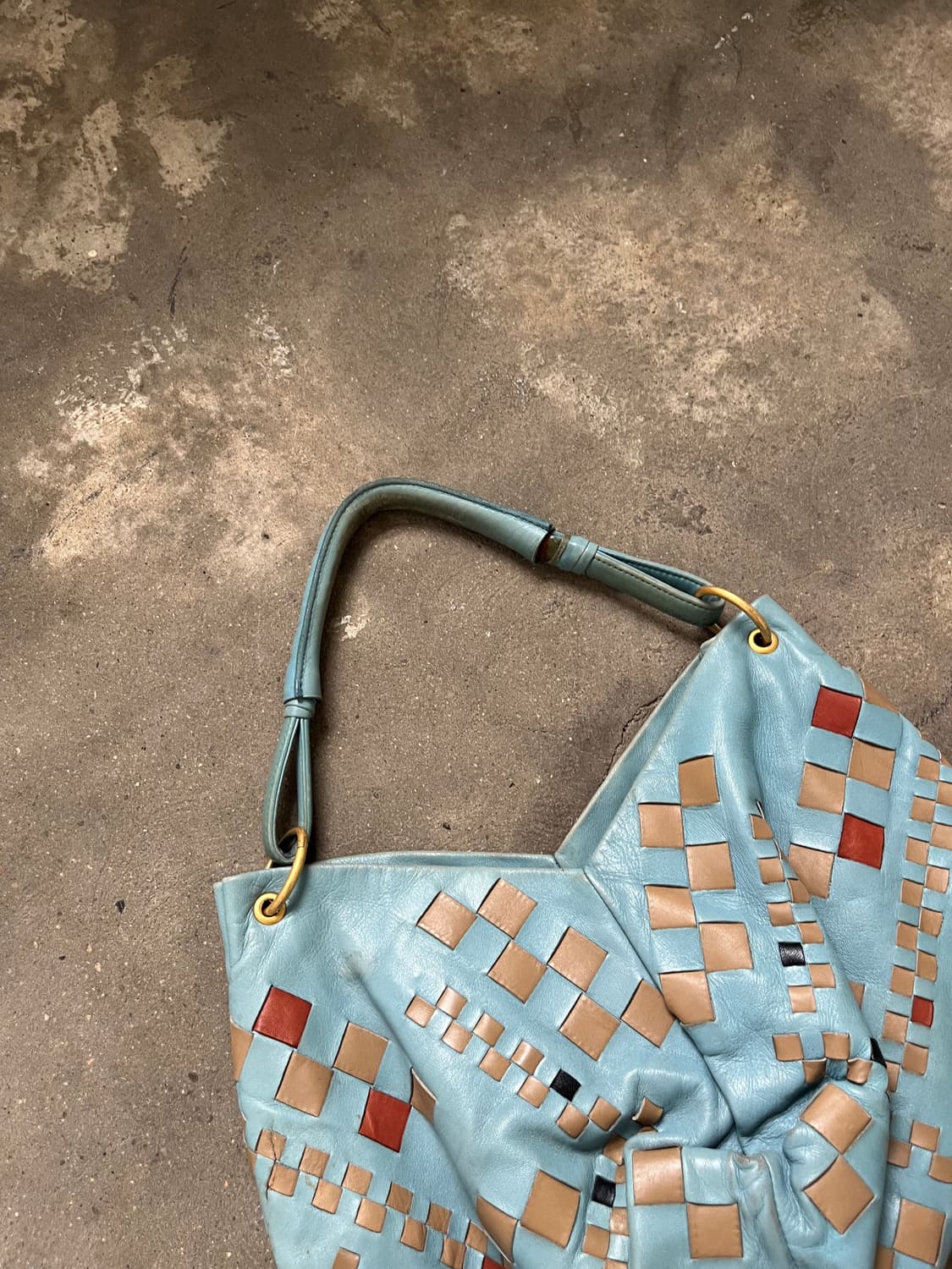 Bottega Veneta 인트레치아토 레더 숄더백  상품이미지2