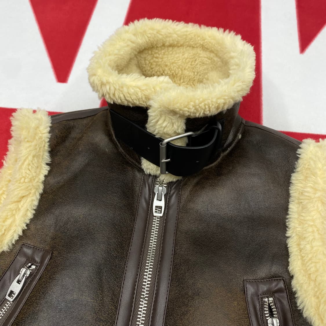 자라 베스트 무스탕 여성 XS 실측 44-55 상품이미지4