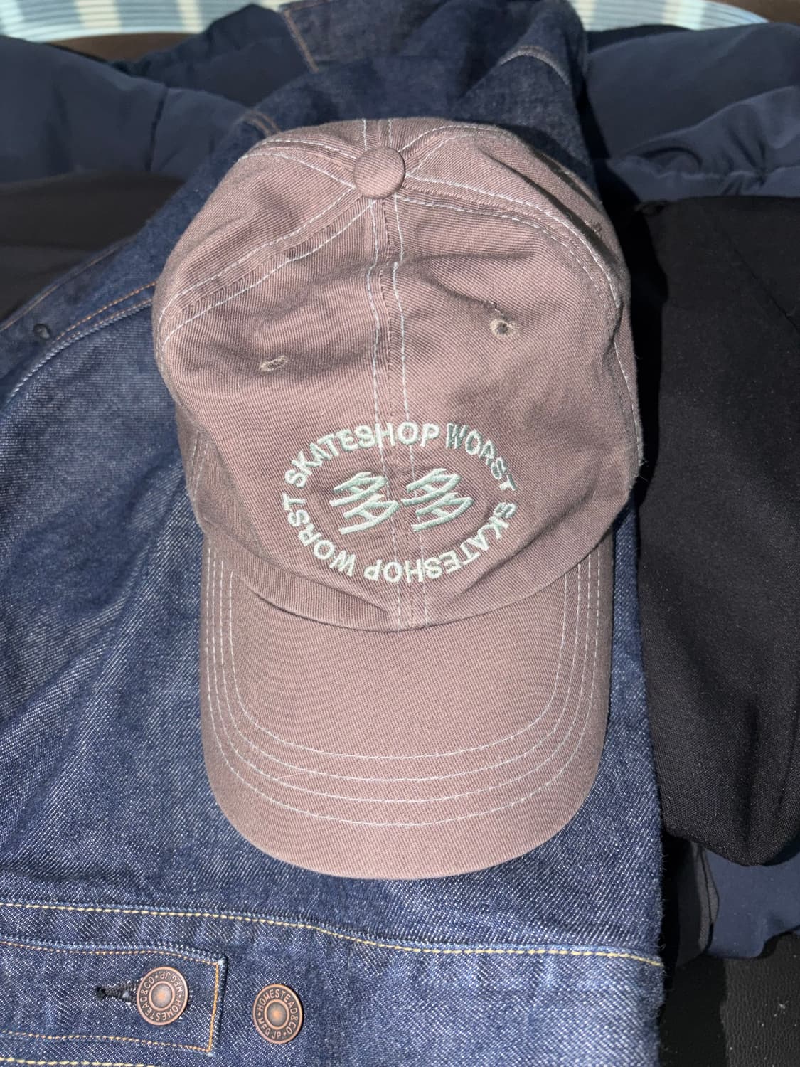 다다이즘 워스트스케이트샵 볼캡 브라운 상품이미지1