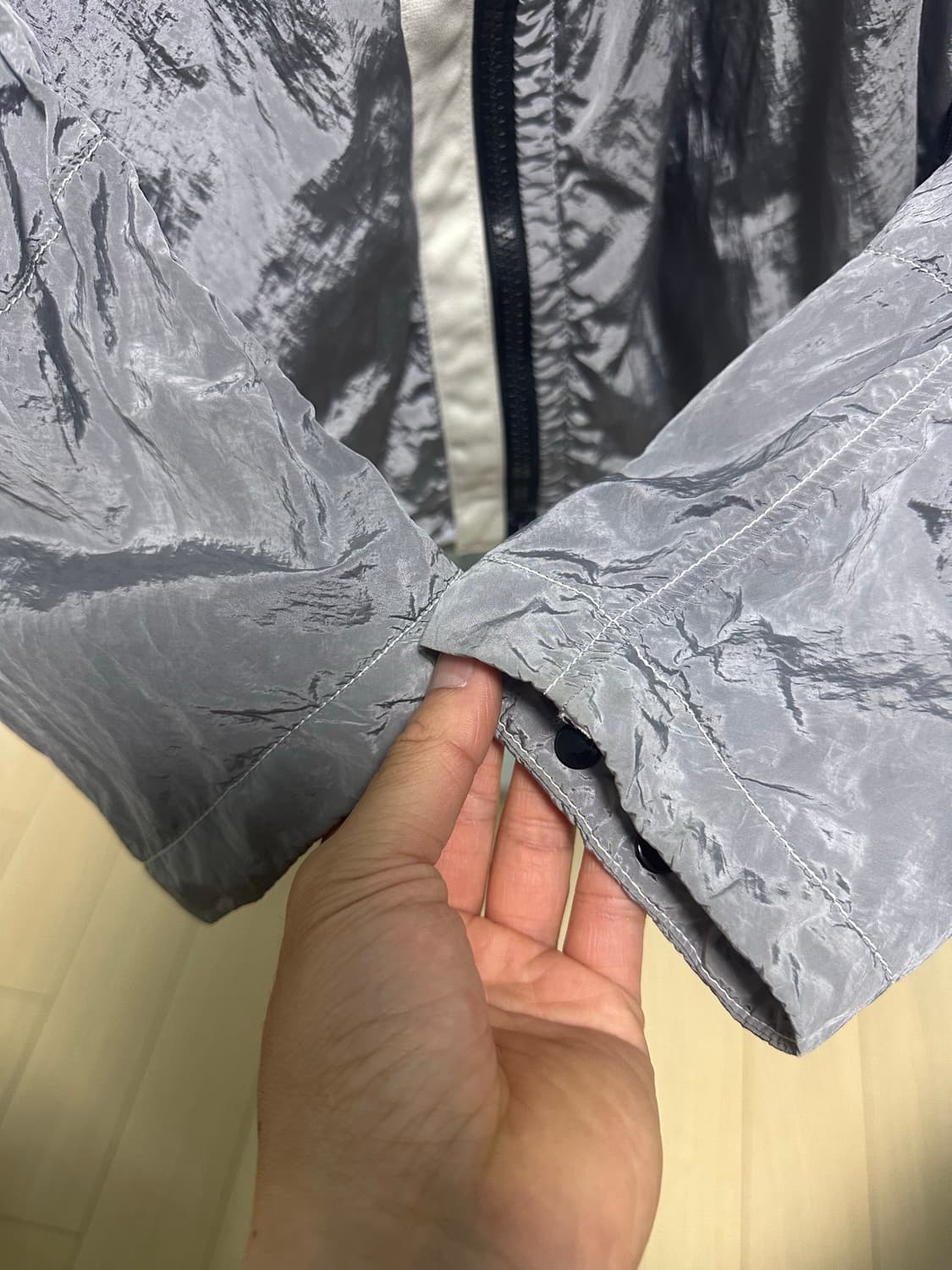 스톤아일랜드 18fw 나일론메탈자켓 아이스 L사이즈 상품이미지8