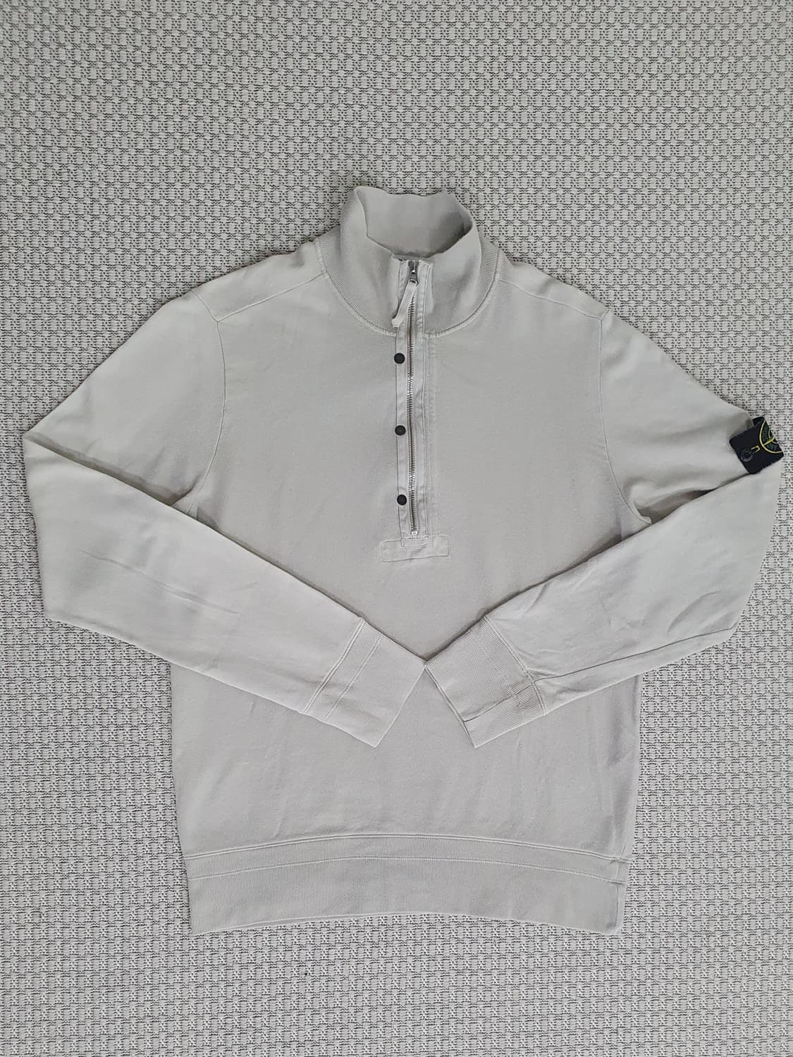 09SS 스톤 아일랜드 아이보리 쿼터 집 스웨트셔츠 상품이미지1