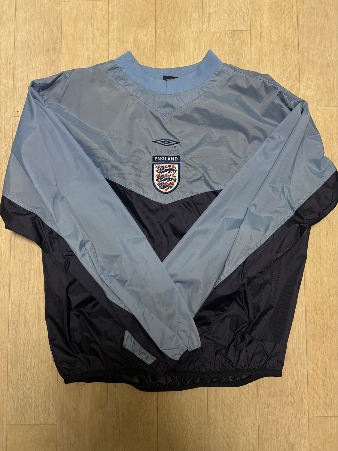 정품) 엄브로 잉글랜드 웜업 XL 상품이미지1